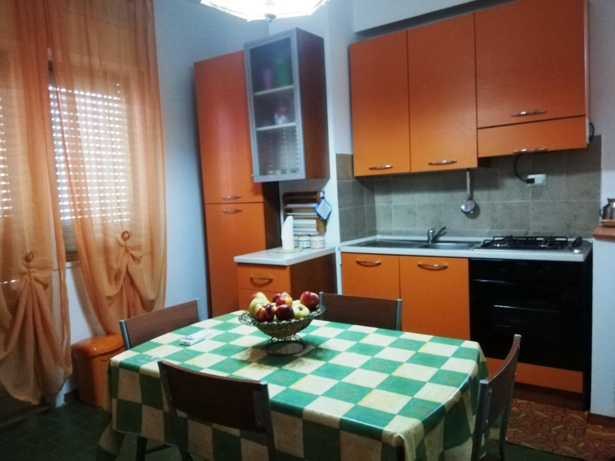 Appartamento Ginepri ลาเมเซ แตร์เม ภายนอก รูปภาพ